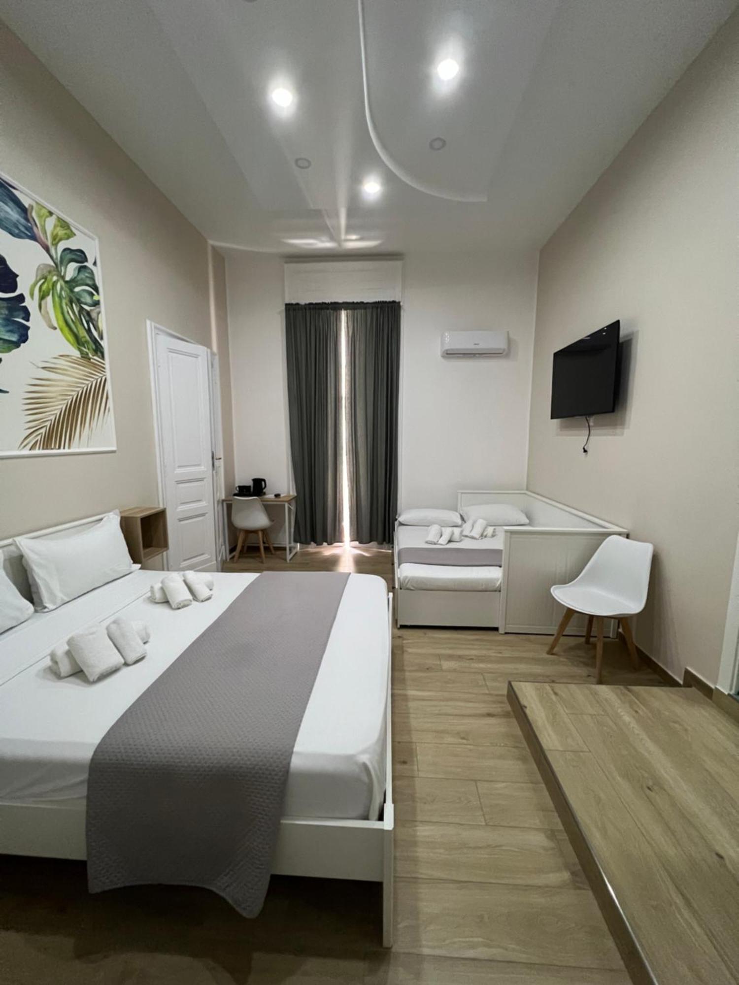 Vpm Rooms Central Train Station Νάπολη Εξωτερικό φωτογραφία